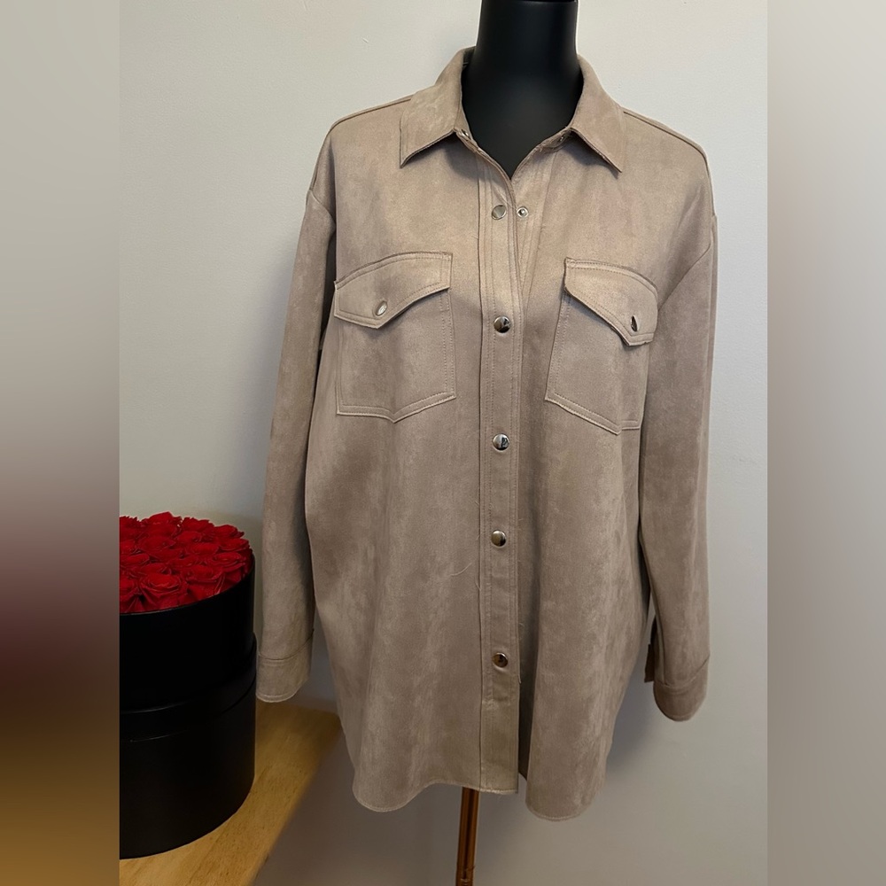 Vince Camuto Neutral Taupe Faux Suede Snap Button-Front Shirt Jacket